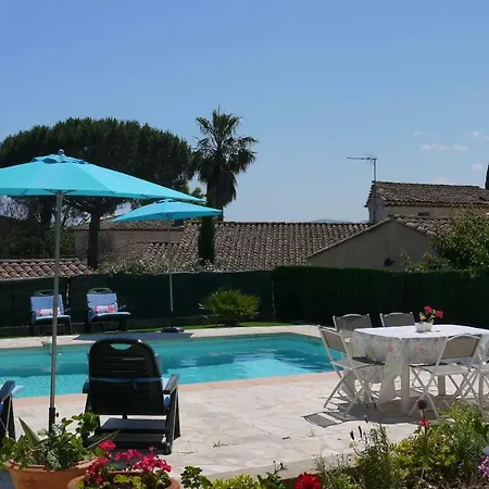 Grand Dans Maison Avec Piscine Privee דירה